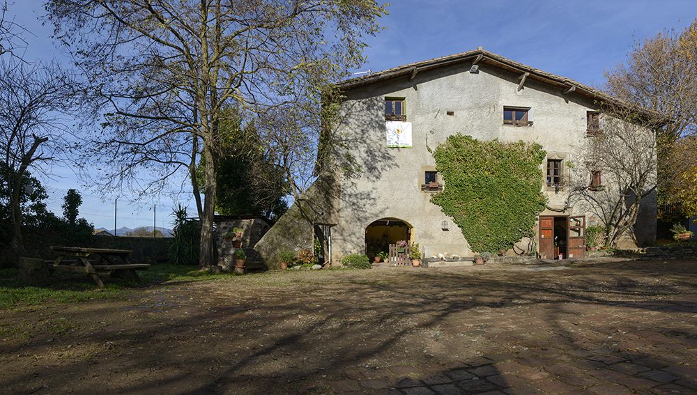 ASCII   Kolor stitching | 8 pictures | Size: 7660 x 4342 | Lens: Standard | RMS: 3.47 | FOV: 67.62 x 41.76 ~ 6.63 | Projection: Planar | Color: LDR |